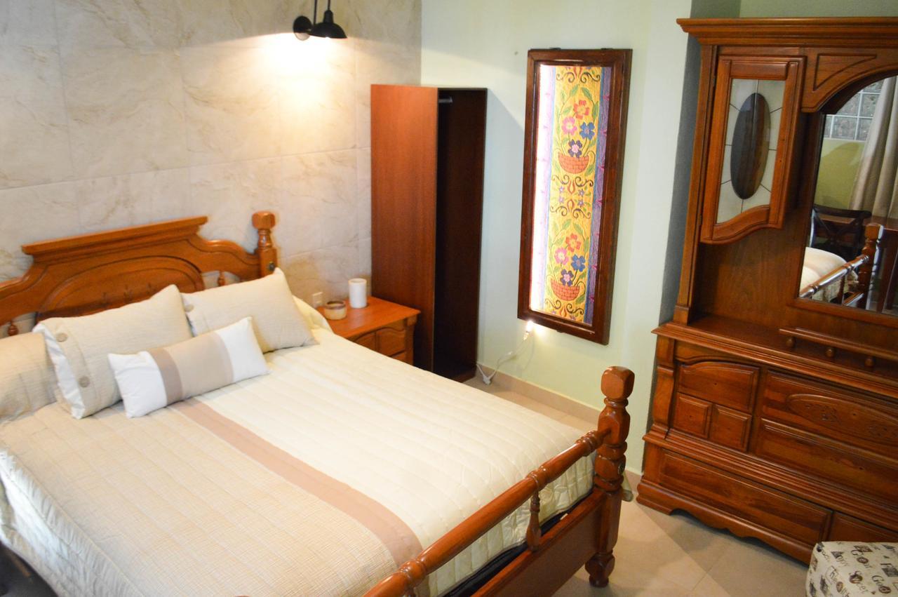 Hotel Las Candelas De ウアマントゥラ エクステリア 写真